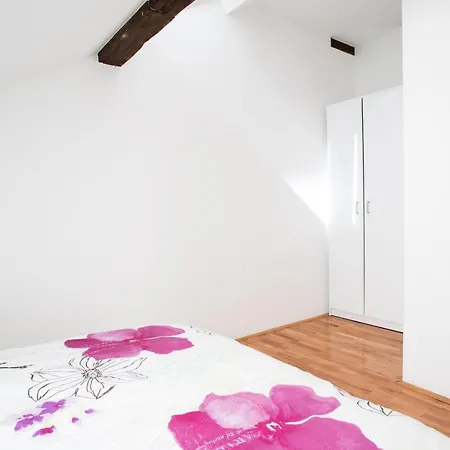 From A To Z Apartment