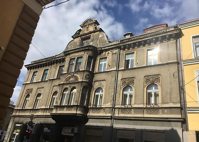 Apartment From A To Z *